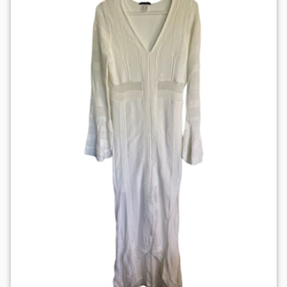 NEW Venus White Long Sleeves Crochet High Low Maxi Dress.Size S - Picture 7 of 16